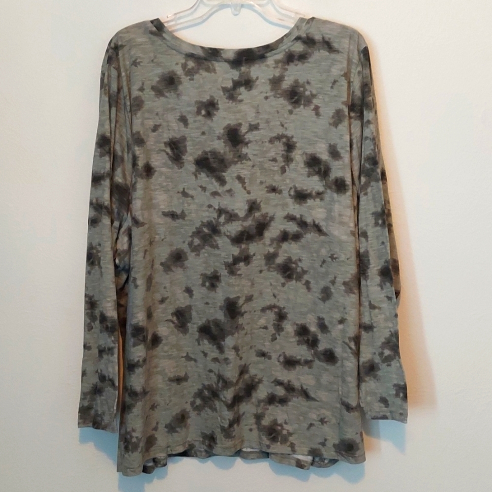 Sonoma Tie-Dye Everyday Tee - Picture 4 of 4